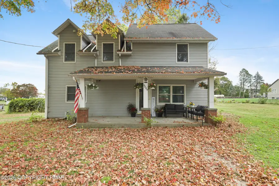 9809 N Delaware Drive, Bangor, PA 18013 - #2