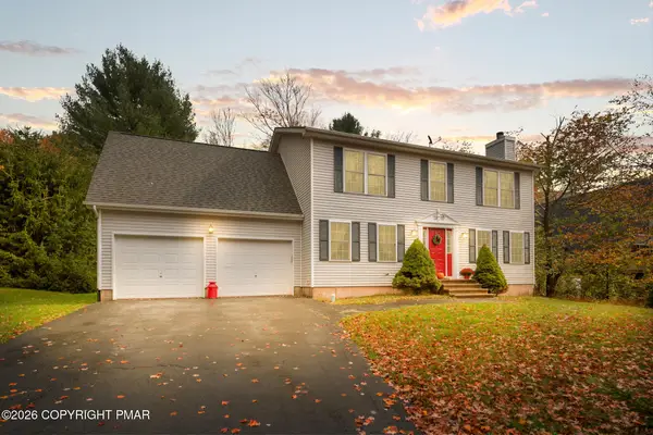 128 Embill Drive, Pocono Lake, PA 18347