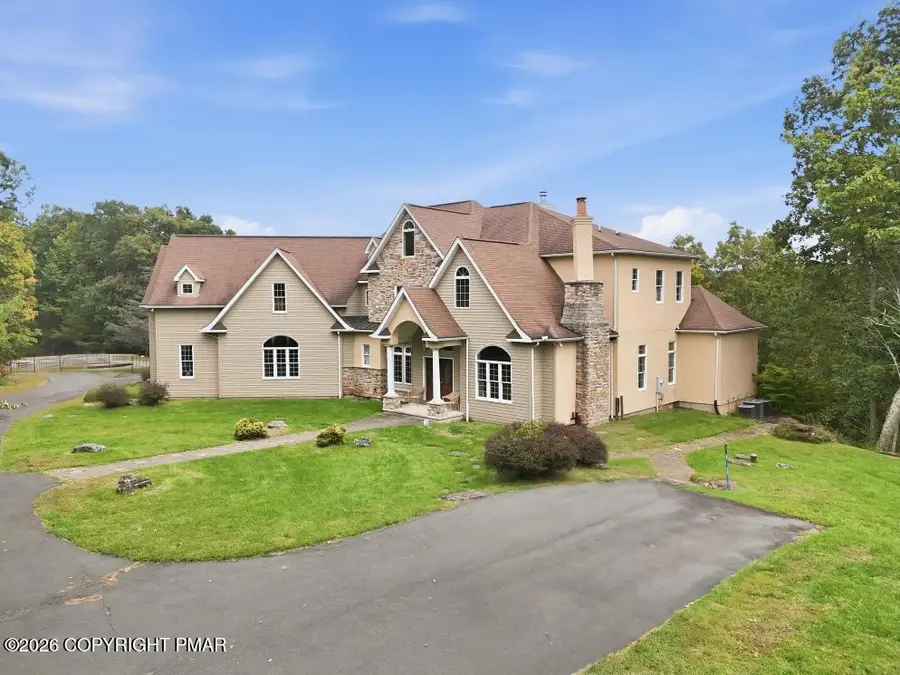 136 Artist Trail Lane, East Stroudsburg, PA 18301 - #3