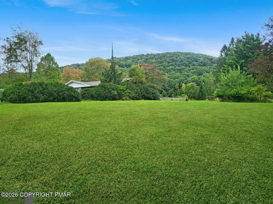 297 E Main Street, Tamaqua, PA 18252 - #3