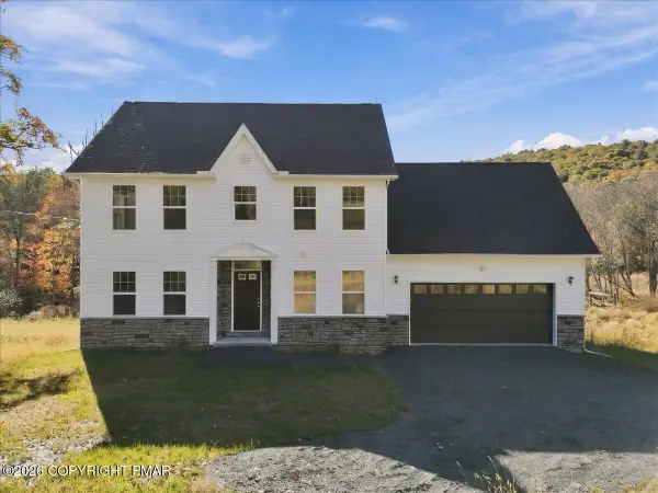 1369 Mutton Hollow Road, Stroudsburg, PA 18360
