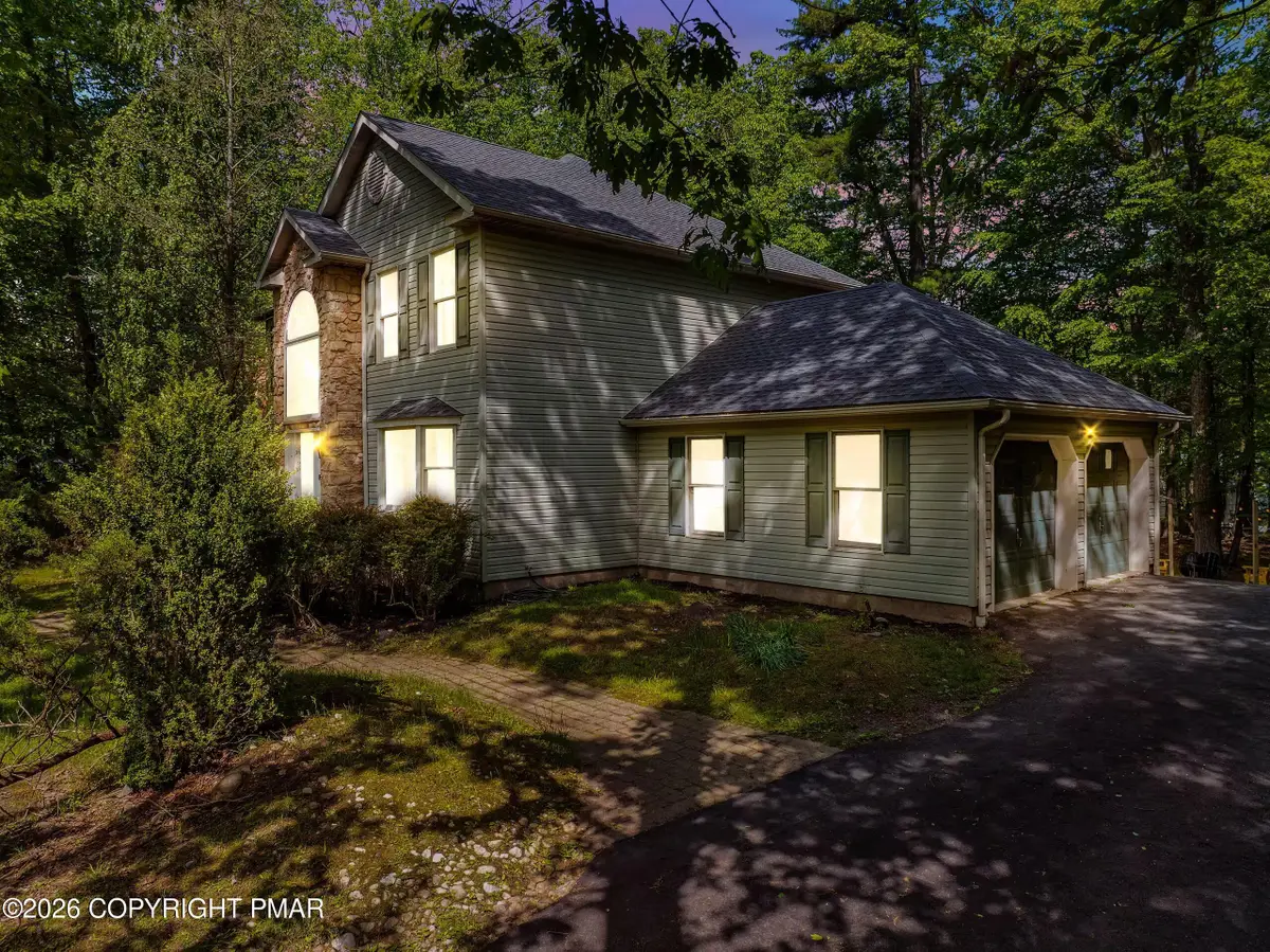 3156 Greenbriar Drive, East Stroudsburg, PA 18301 - #1