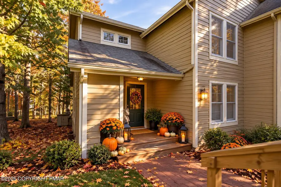 475 Spruce Drive, Tannersville, PA 18372 - #2