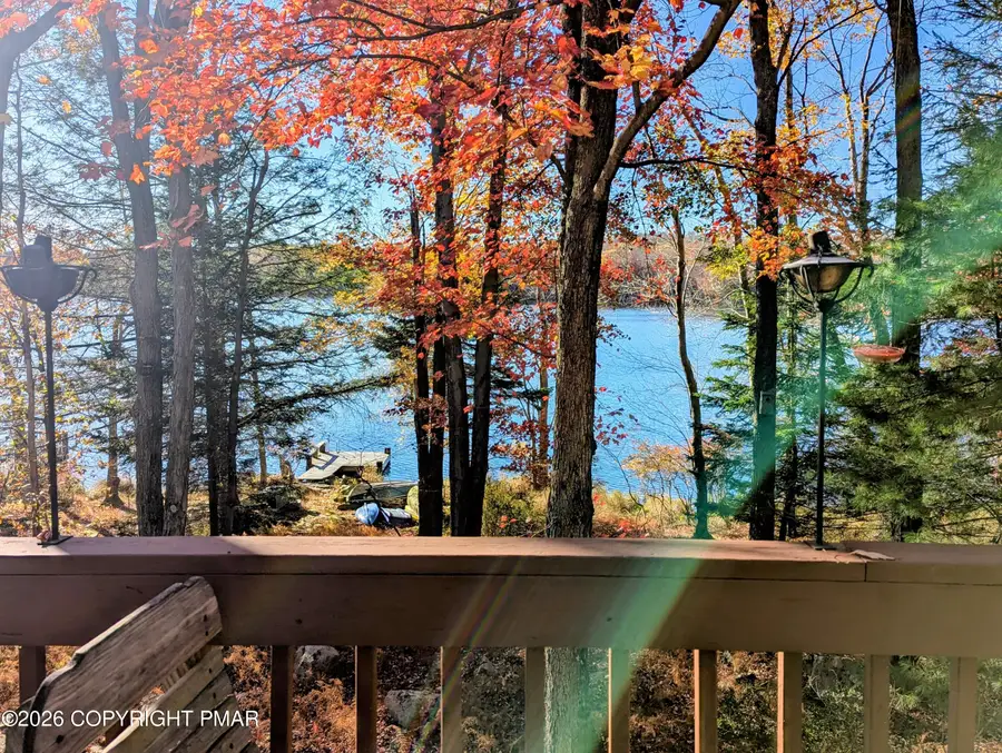 51 Lake Drive E, Clifton, PA 18424 - #2