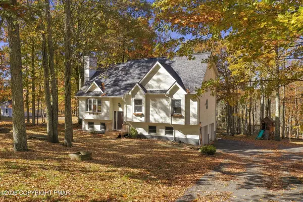 211 Conashaugh Trail, Milford, PA 18337