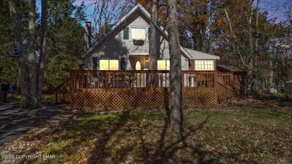232 Nadine Boulevard, Pocono Summit, PA 18346