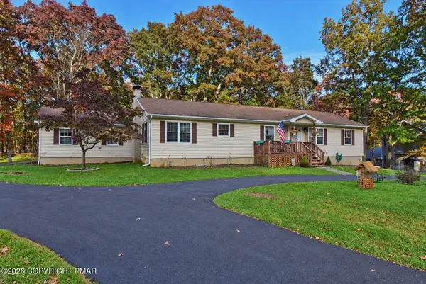 121 Chamberlain Drive, East Stroudsburg, PA 18302