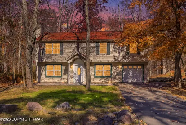 1201 Hunters Woods Drive, East Stroudsburg, PA 18301