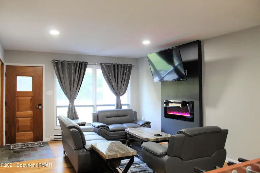 2332 Route 940, Pocono Summit, PA 18346 - Image #3