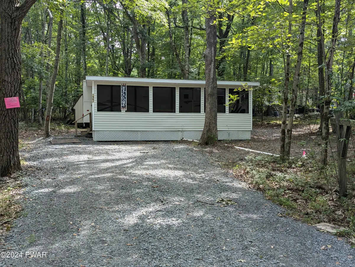 1962 Cardinal Lane, Shohola, PA 18458 - Image #1