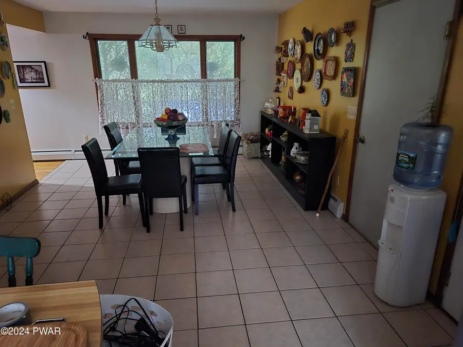 129 Hawk View Drive, Milford, PA 18337 - Image #3