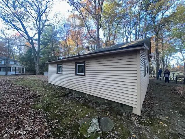 114 Slab Hill Road, Dingmans Ferry, PA 18328 - Image #3