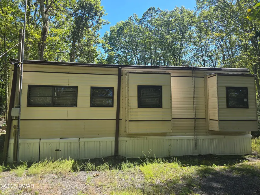 104 Shoshone Court, Shohola, PA 18458 - Image #2