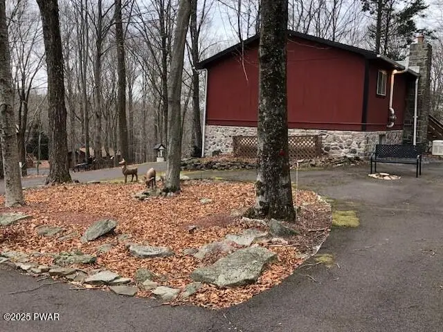 150 Tanglwood Drive, Greentown, PA 18426 - Image #2