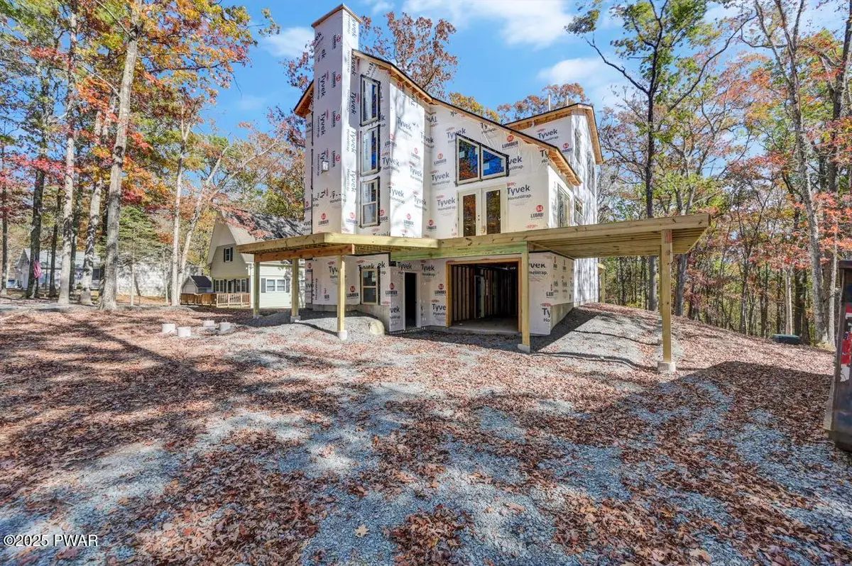 254 Upper Independence Drive, Lackawaxen, PA 18435 - Image #1