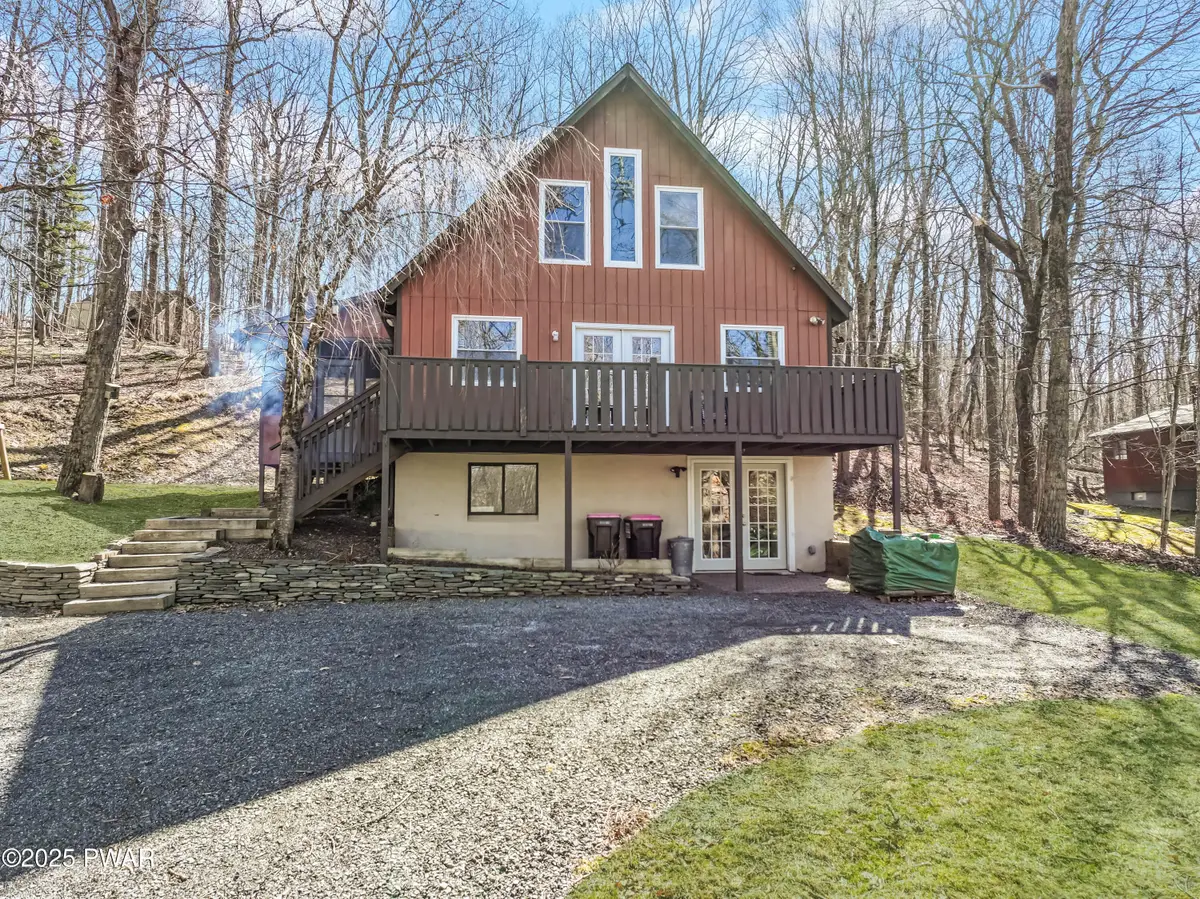 132 S Shore Drive, Milford, PA 18337 - Image #1