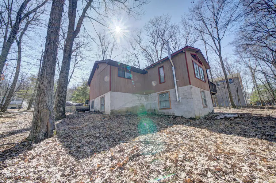 109 Pebble Rock Road, Lackawaxen, PA 18435 - Image #3