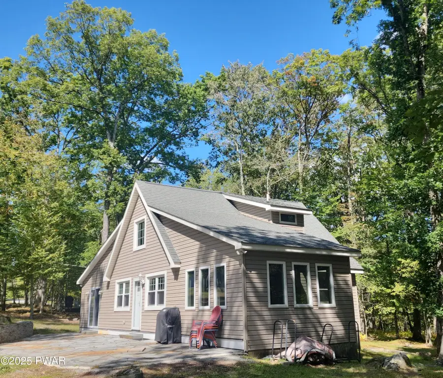 213 Powderhorn Drive, Lackawaxen, PA 18435 - Image #2