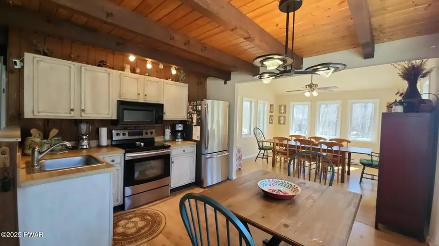 213 Powderhorn Drive, Lackawaxen, PA 18435 - Image #3