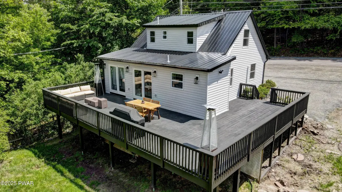 959 Rt 507, Greentown, PA 18426 - Image #1