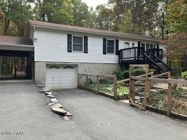 120 Forest View Drive, Hawley, PA 18428