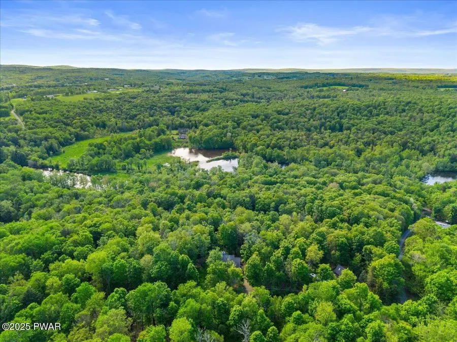 161 Fawnwood Drive, Greentown, PA 18426 - #2