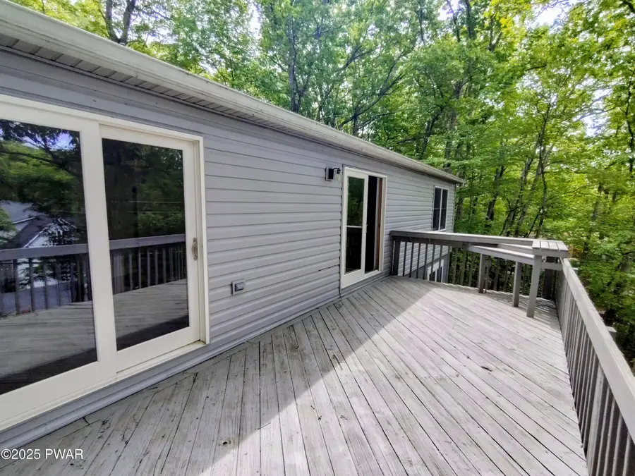 104 Radcliff Road, Bushkill, PA 18324 - Image #2