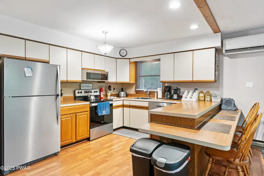 177 Candlewick Way, Lackawaxen, PA 18435 - Image #2