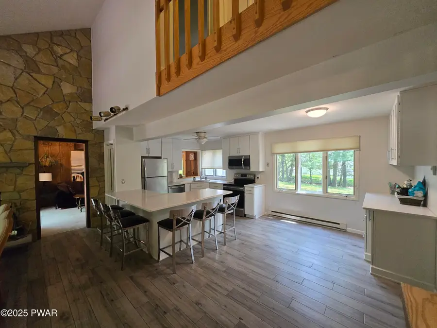 137 Hillcrest Drive, Lords Valley, PA 18428 - Image #2