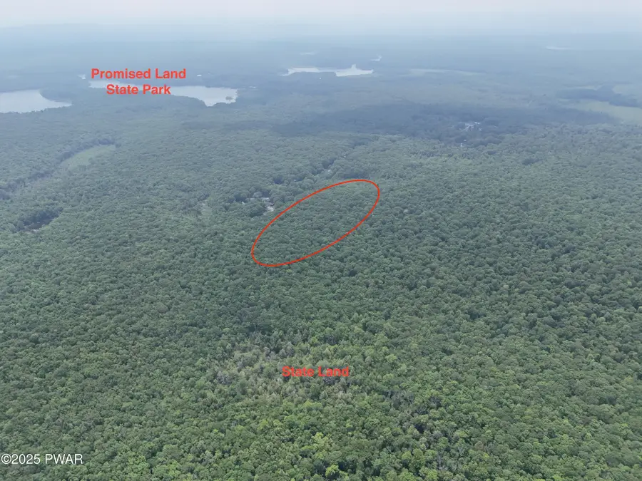 142 E Balsam Road, Greentown, PA 18426 - Image #2