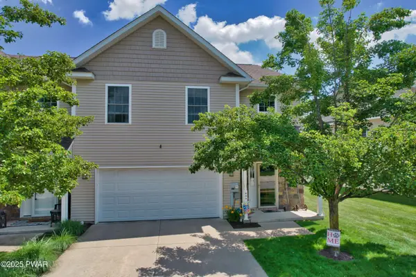 233 Shadow Wood Circle, Archbald, PA 18403