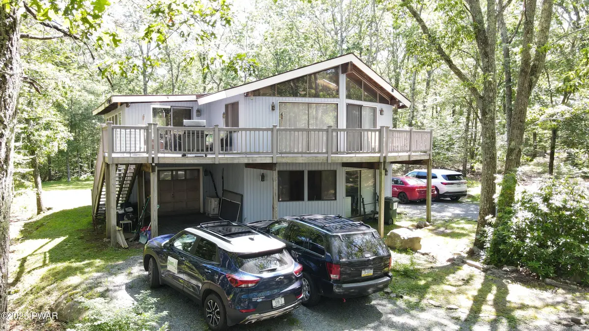 203 Broadmoor Drive, Lords Valley, PA 18428 - Image #1