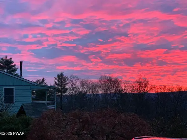 125 Blossom Lane, Milford, PA 18337