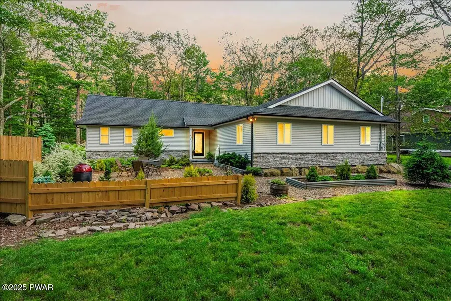 4426 Skyline Drive, Canadensis, PA 18325 - Image #2