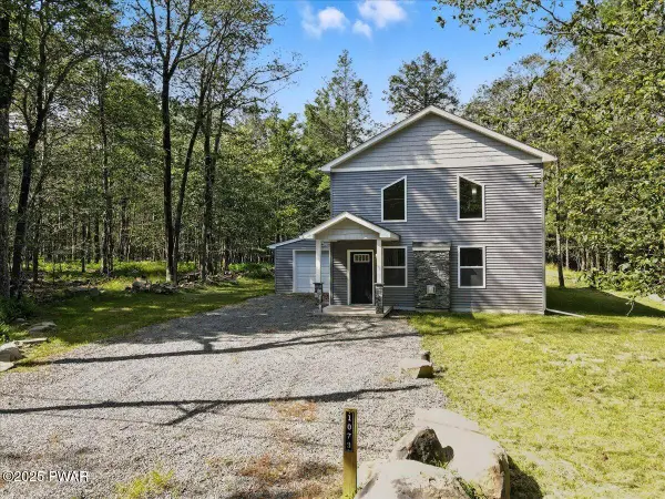 1073 Westside Drive, Newfoundland, PA 18445