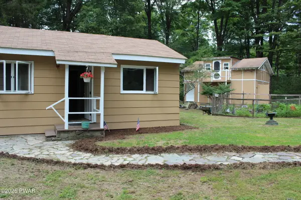 108 Hughes Drive, Greentown, PA 18426