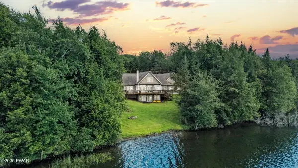 65 Run A Muck Lane, Lakewood, PA 18439