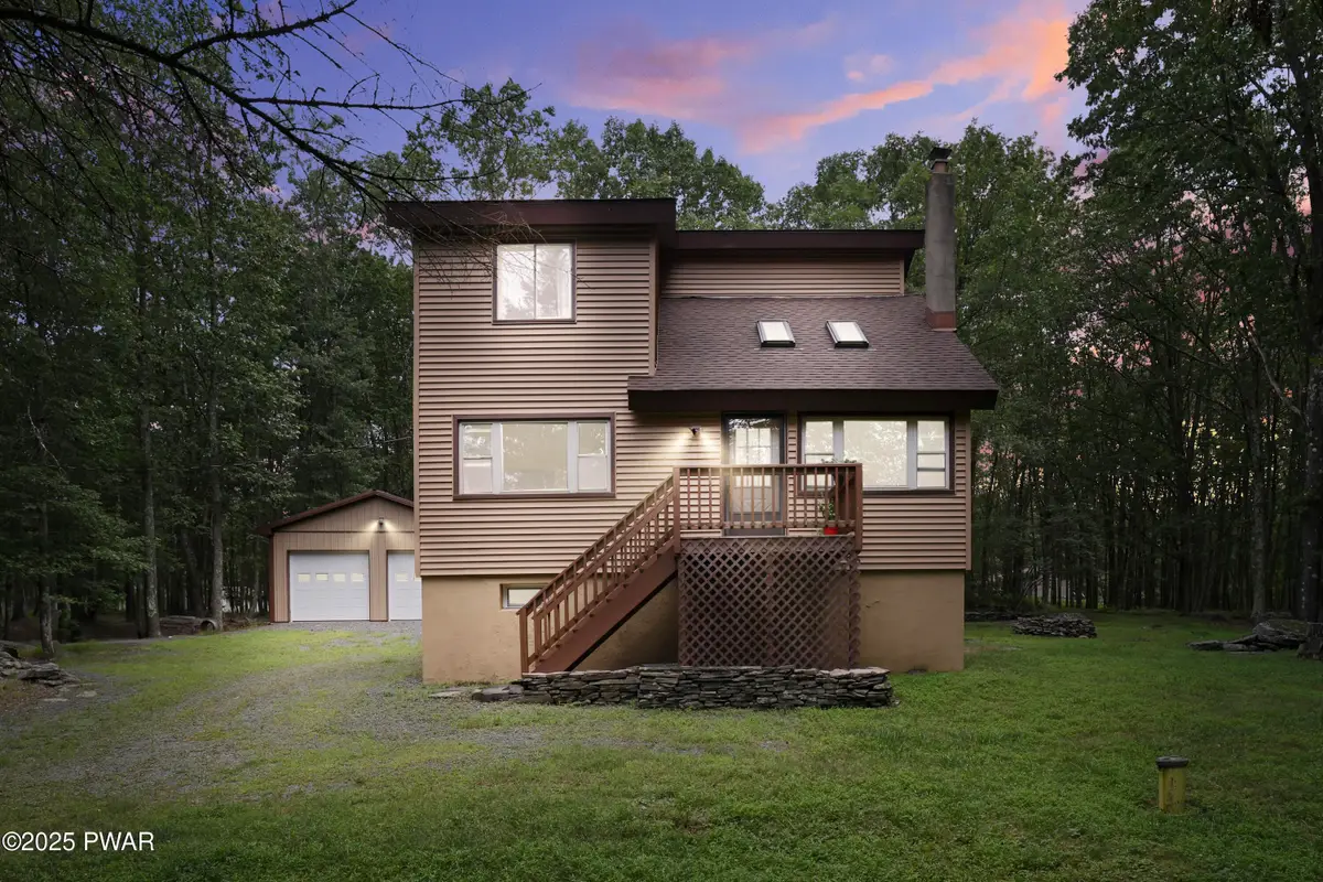 26 Deer Run, Hawley, PA 18428 - Image #1