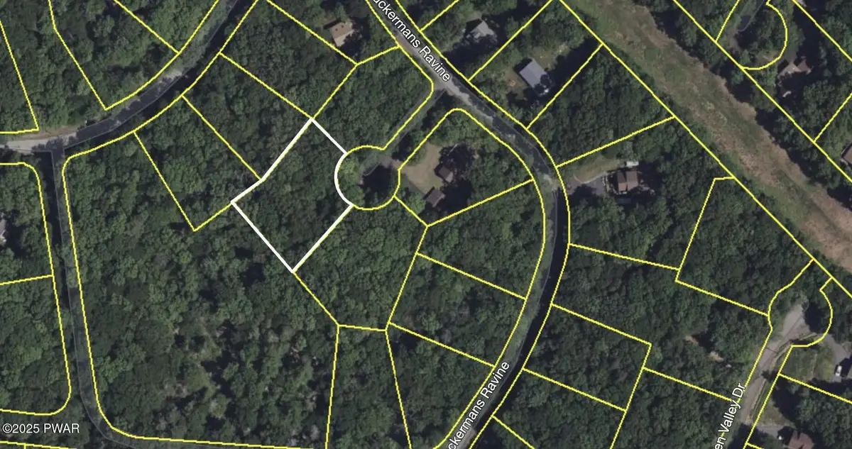 688 Elk Mountain Terrace, Tafton, PA 18464 - Image #1