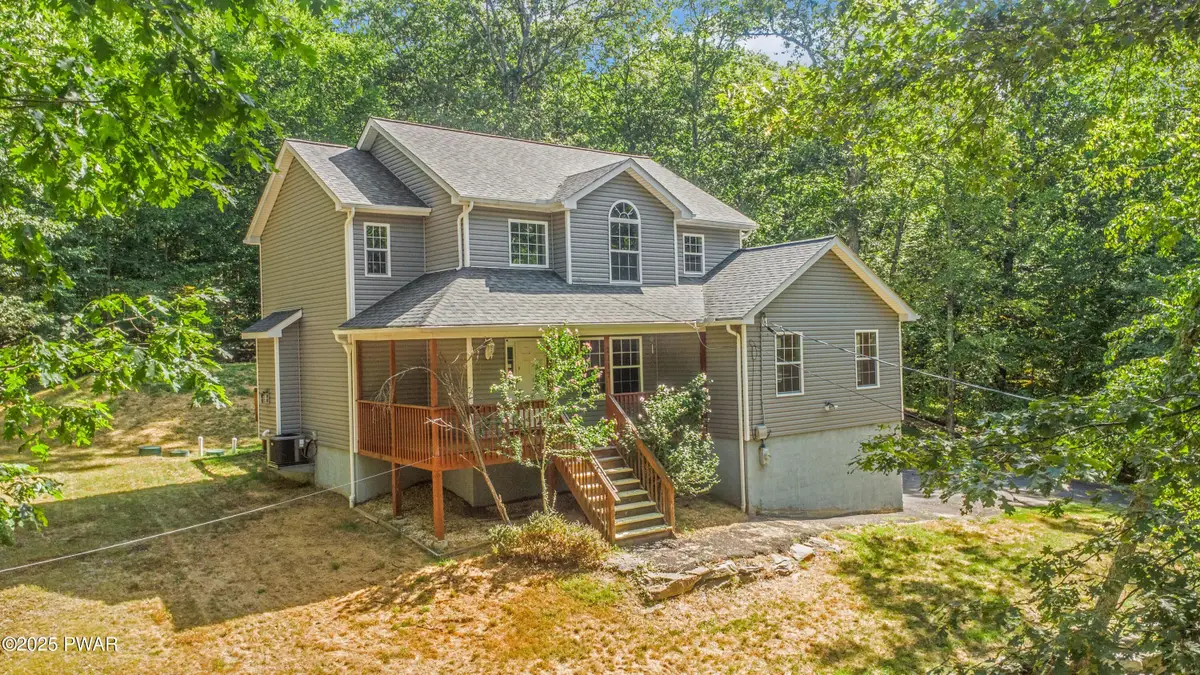 2117 Owl Pass, Bushkill, PA 18324 - Image #1