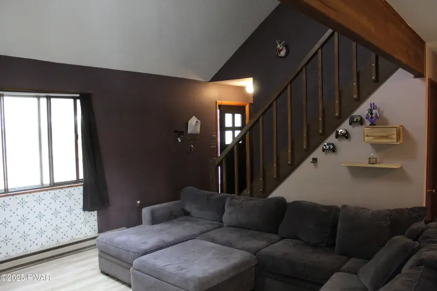 804 Wagoner Place, Hawley, PA 18428 - Image #3