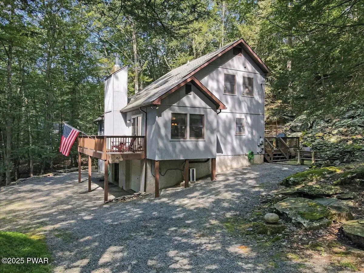 11 Pumphouse Road, Lakeville, PA 18438 - Image #1