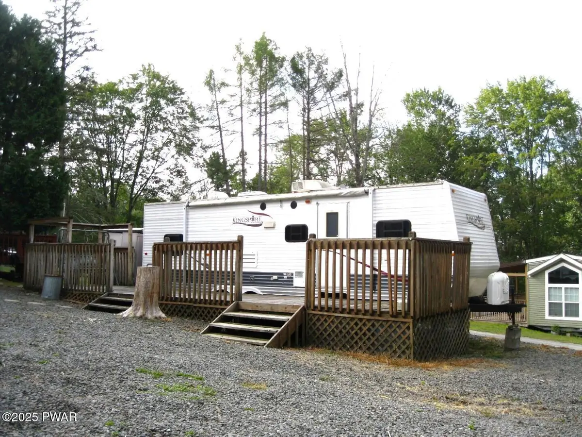 102 Rocky Rd, Hawley, PA 18428 - Image #1