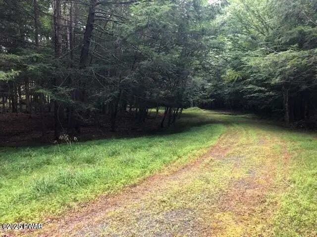 41 Tomahawk Road, Lake Ariel, PA 18436 - Image #2