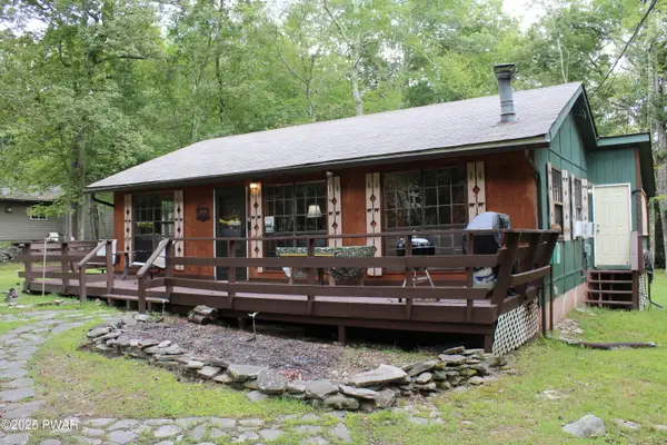 127 Karl Hope Boulevard Boulevard, Lackawaxen, PA 18435