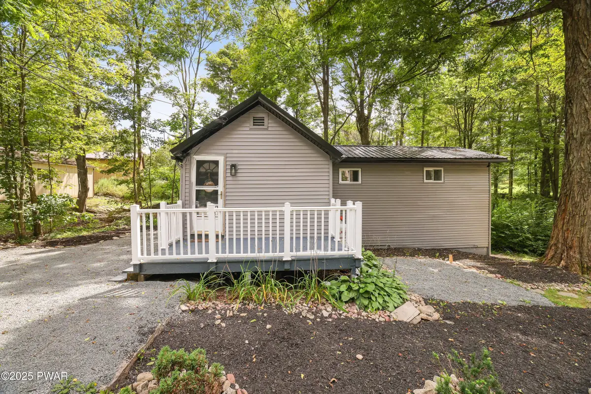 230 Hemlock Grove Road, Newfoundland, PA 18445 - Image #1