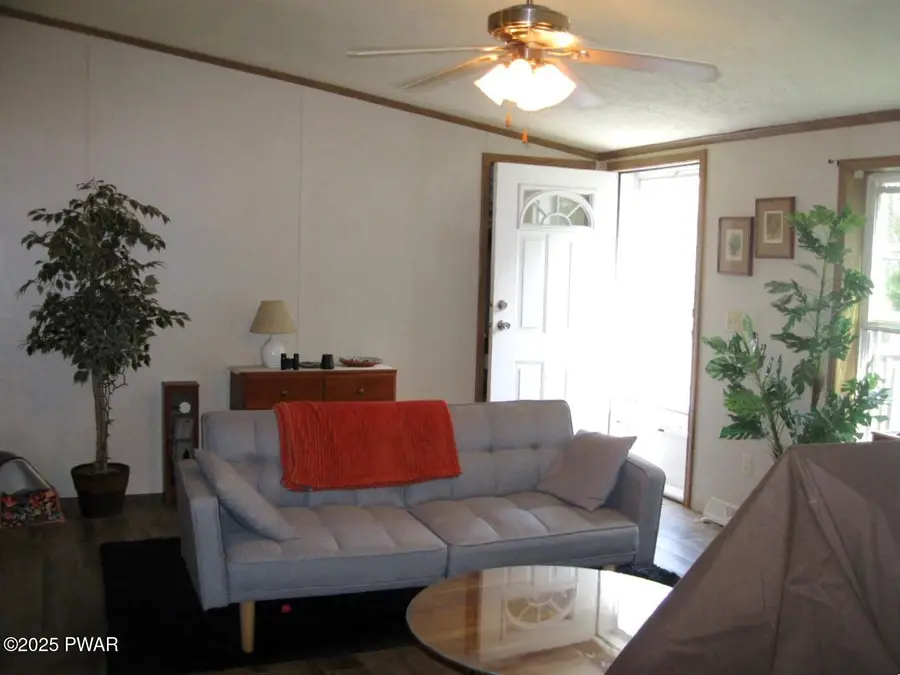 55 White Mills Rd, Honesdale, PA 18431 - Image #3