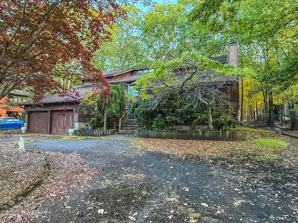 135 Sandlewood Drive, East Stroudsburg, PA 18301