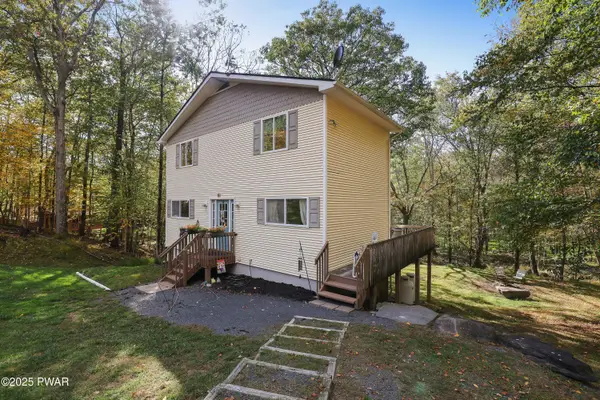 137 Brownstone Drive, Milford, PA 18337