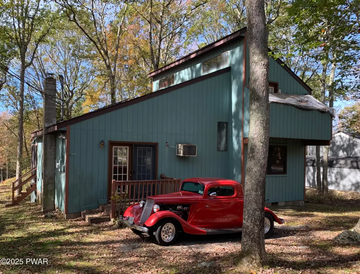 244 Surrey Drive, Lords Valley, PA 18428 - Image #1